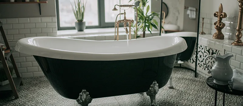 Emergency Bathtub Replacement in Downtown Toronto, Toronto