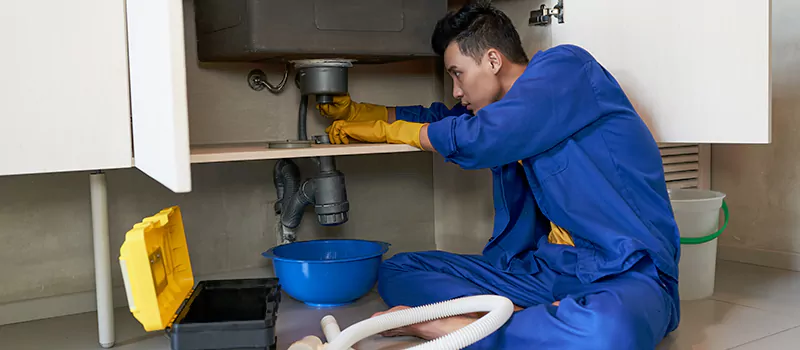 Commercial Pipe Leakage Repair Services in Downtown Toronto, Toronto