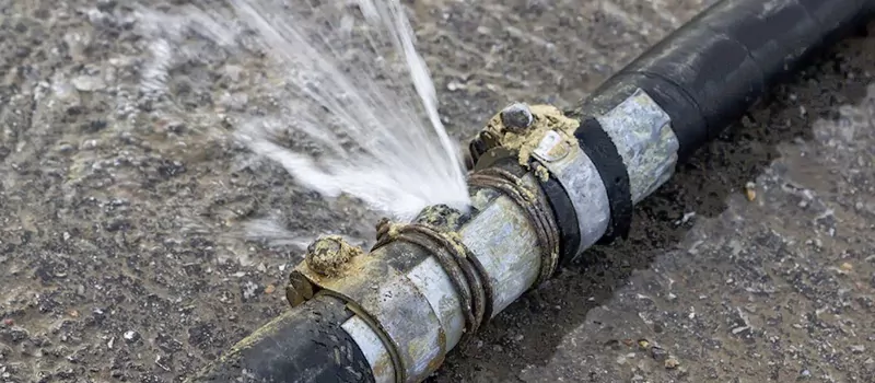 Underground Water Main Break Repair Experts in Downtown Toronto, Toronto