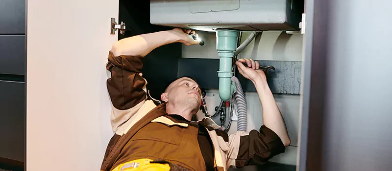 Septic System Plumber Near Me in Downtown Toronto, Toronto