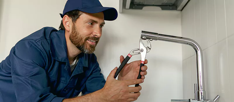 Professional Plumber for Plumbing Inspection and Maintenance Services in Downtown Toronto, Toronto