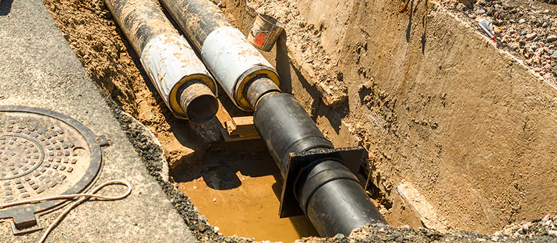 Underground Pipe Repair Without Digging in Downtown Toronto, Toronto